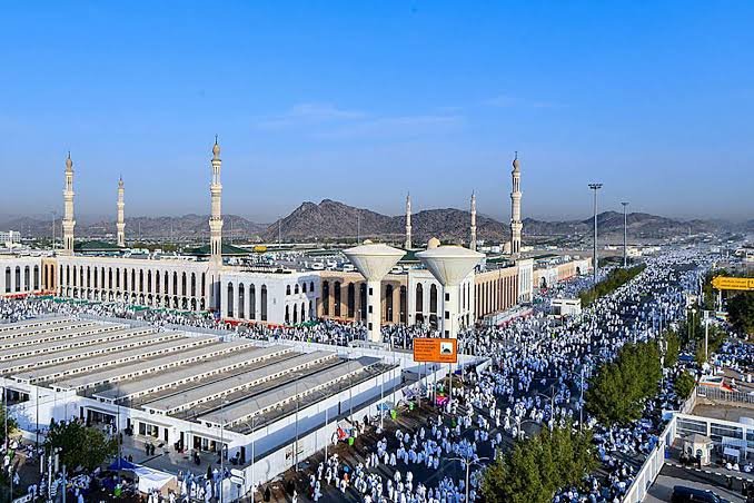 السياحة الدينية في مكة والمدينة